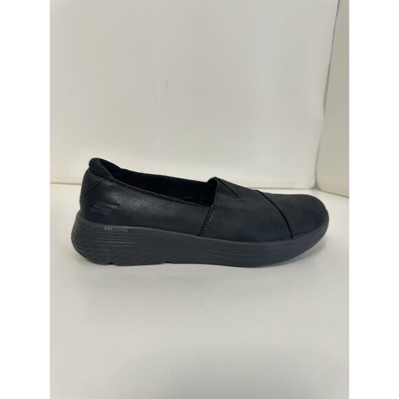 Skechers Size 6.5 On The Go Slip Ons - Picture 4 of 9